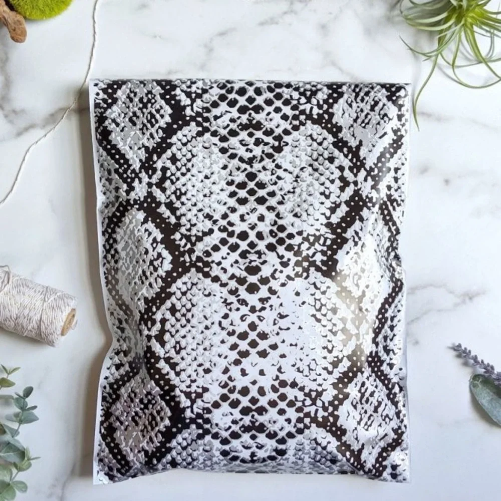 SnakeSkin Poly Mailers 10x13 Pack of 25